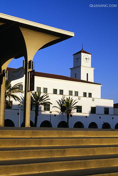  p>圣地亚哥州立大学(san diego state university,简称sdsu)成立于