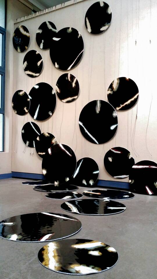  p data-id="gnwgc4yxzb">余乐恩,定居于北京的景德镇艺术家.