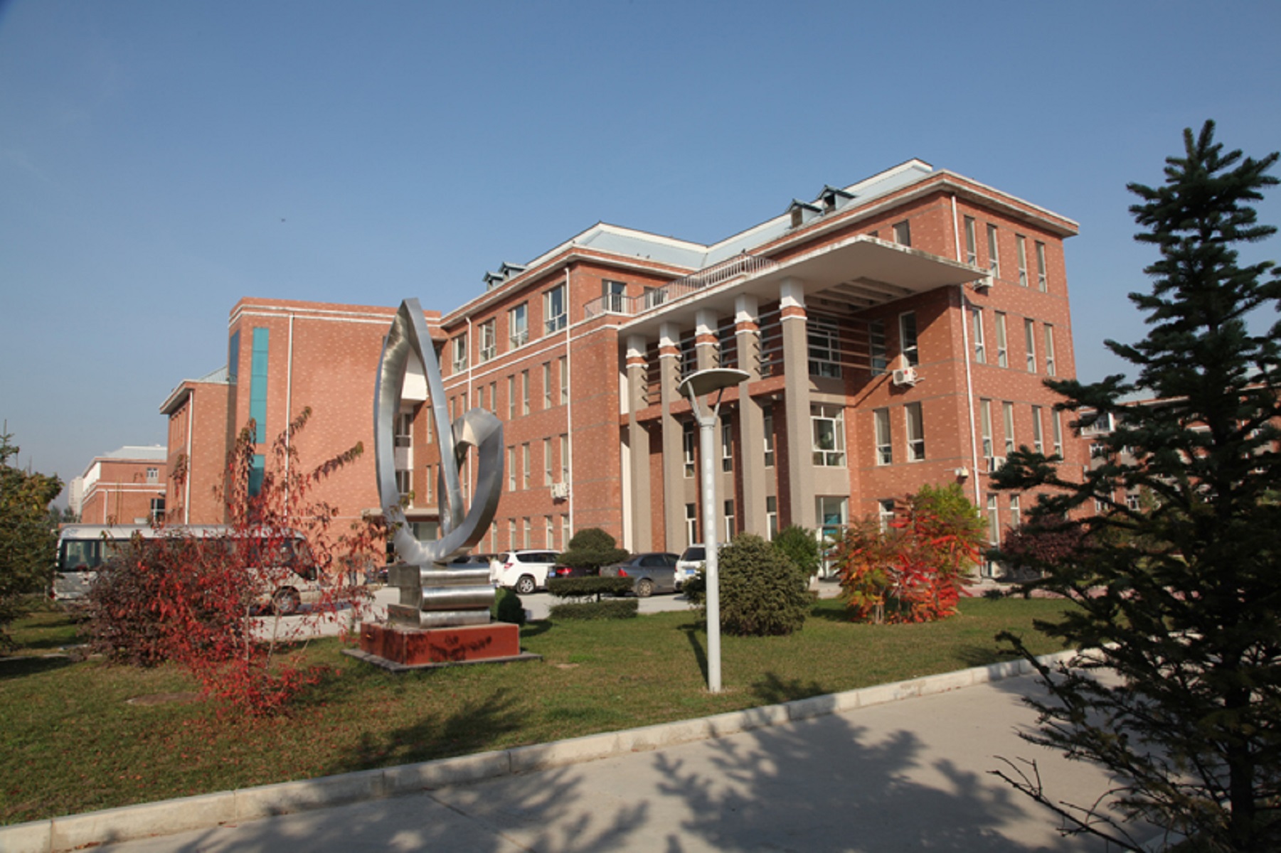  p>牡丹江市第一高级中学,简称牡丹江一中,位于黑龙江省东南部 a href