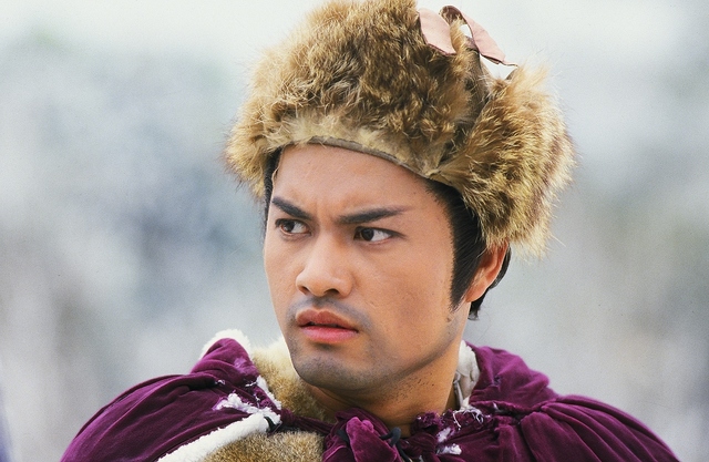  p>《雪山飞狐》是香港无线电视台出品的古装武侠剧,改编自金庸同名