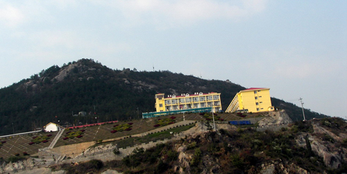  p>白莲镇地处 a href="#">湖北 /a>省浠水县北部山区,辖13个行政村和