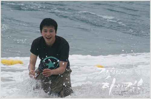  p>金彗星(         ),1988年1月14日出生于韩国,韩国男演员.