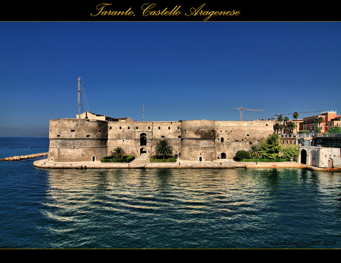  p>塔兰托(意大利语:taranto),意大利东南部城市,位于东经17°15′, a