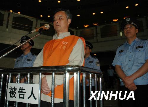 年10月出生于安徽省 a target="_blank" href="/item/无为县/265920"