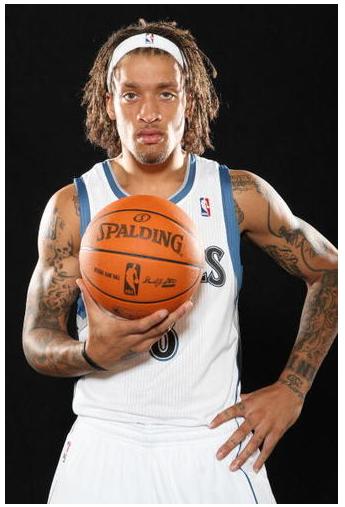  p data-id="gntrcy962q">迈克尔·比斯利(michael beasley),1989年1