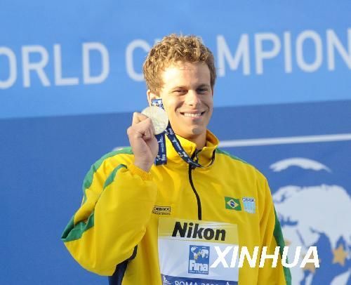 href="#" data-lemmaid="10348170">塞萨尔·西埃洛 /a>目前在奥本