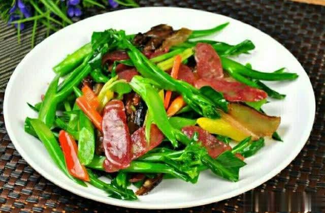 炒大芥菜腊味