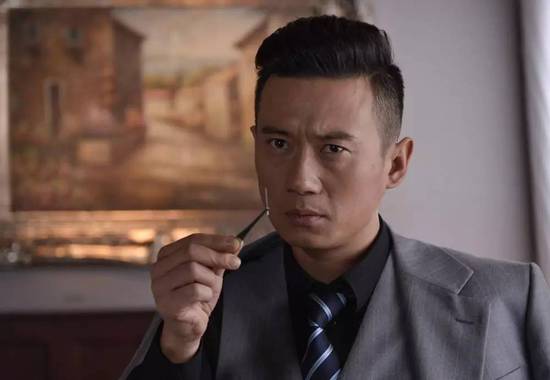  p>《云水怒》是由嵇天毅执导,由 a target="_blank" href="/item/徐