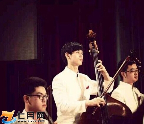  p>韦骁龙,男,1994年出生, a>江苏盐城市 /a>滨海人,2013年滨海理科