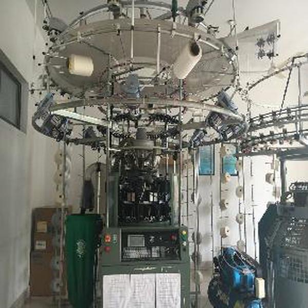 成形内衣针织机