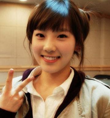  p>金泰妍(taeyeon),1989年3月9日在韩国全罗北道全州市出生,韩国女