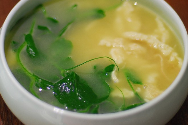 豌豆尖蛋汤