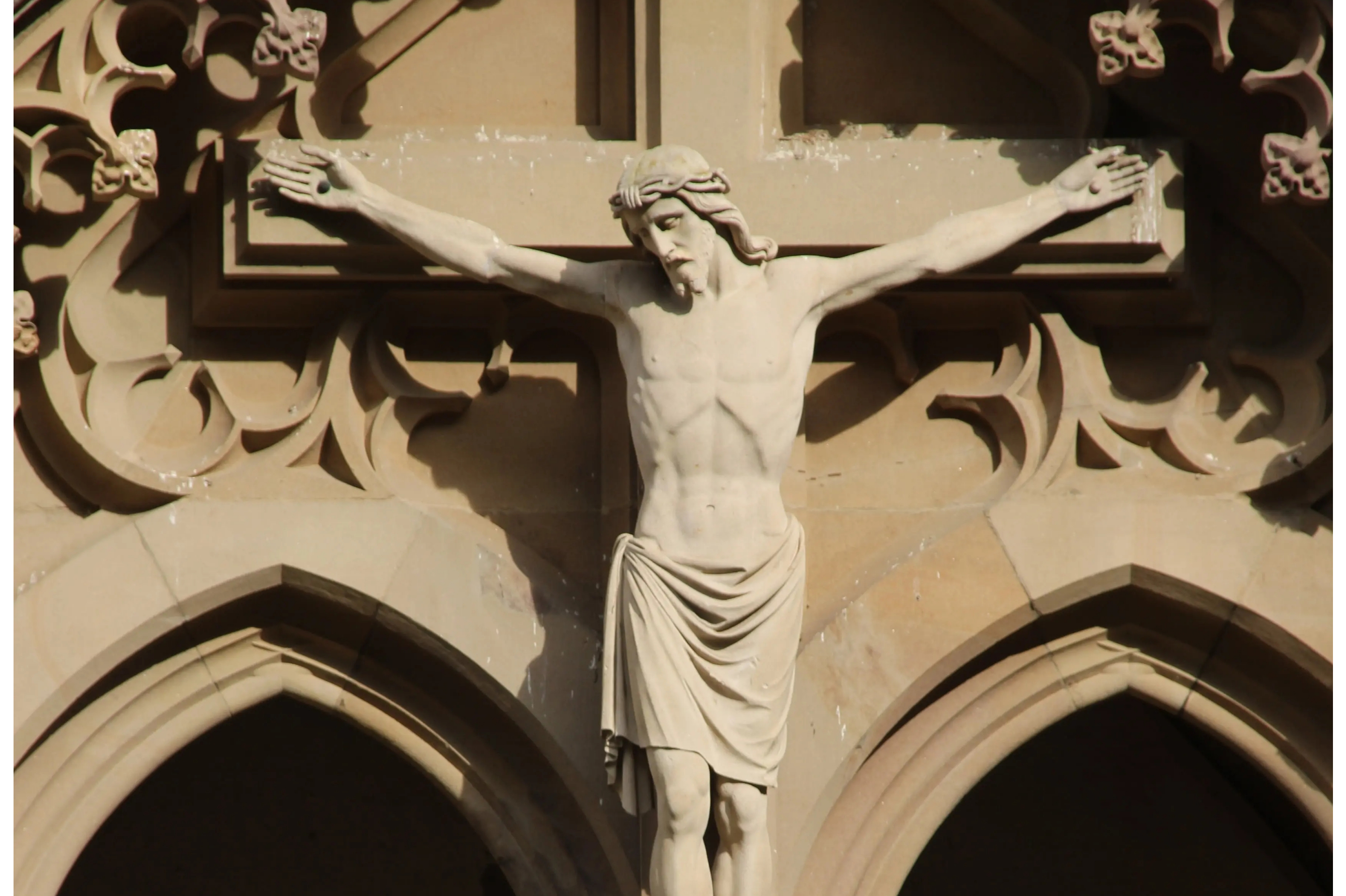 耶稣受难像十字架