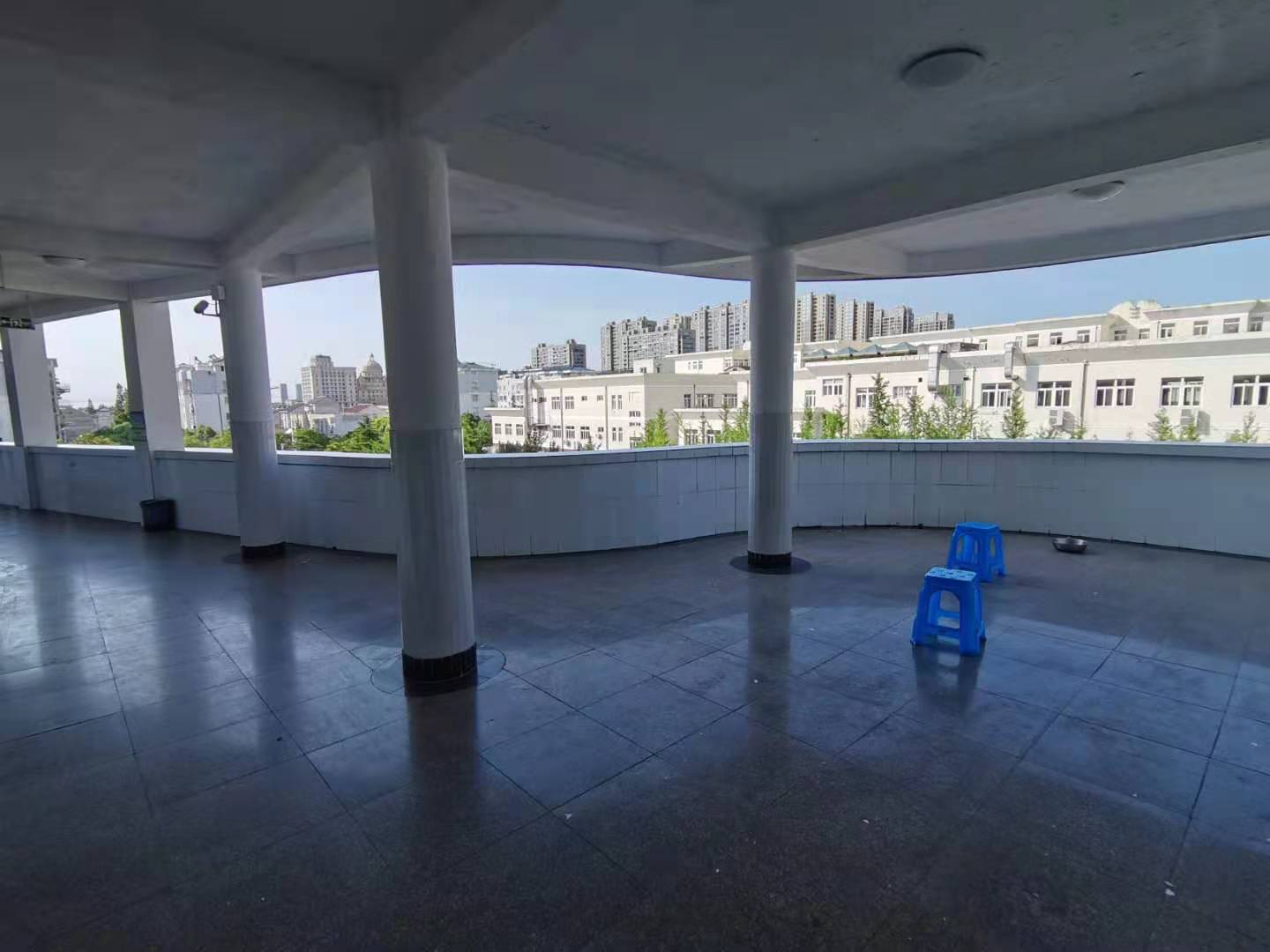 启东市汇龙中学