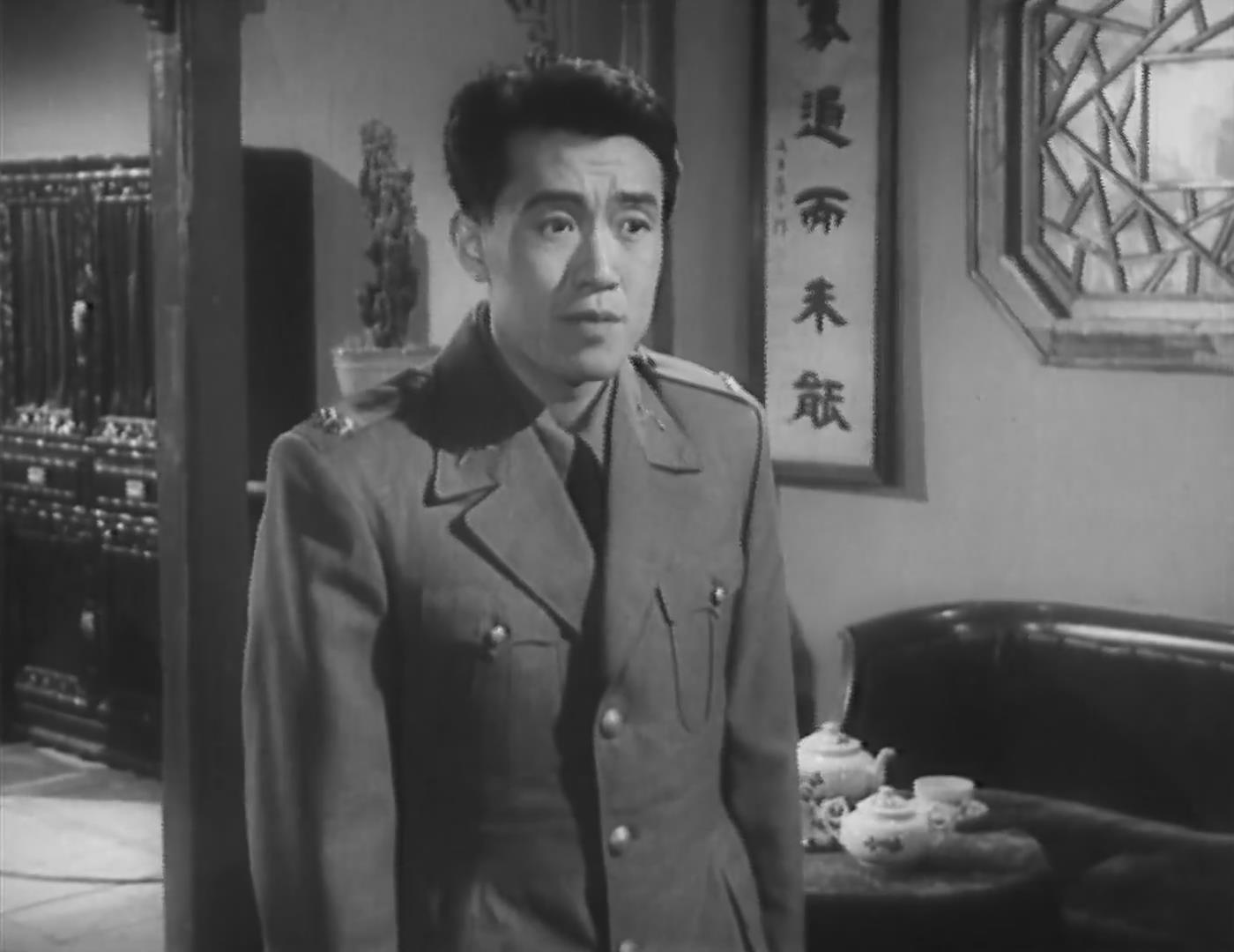  p data-id="gnvhry4kbs">电影"地下尖兵"是新中国一部黑白谍战电影, 