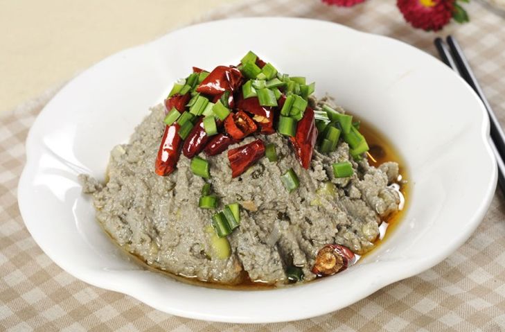  p data-id="gnwpdl0ffb">麻豆腐是北京的特产,我国北方少数地区也有