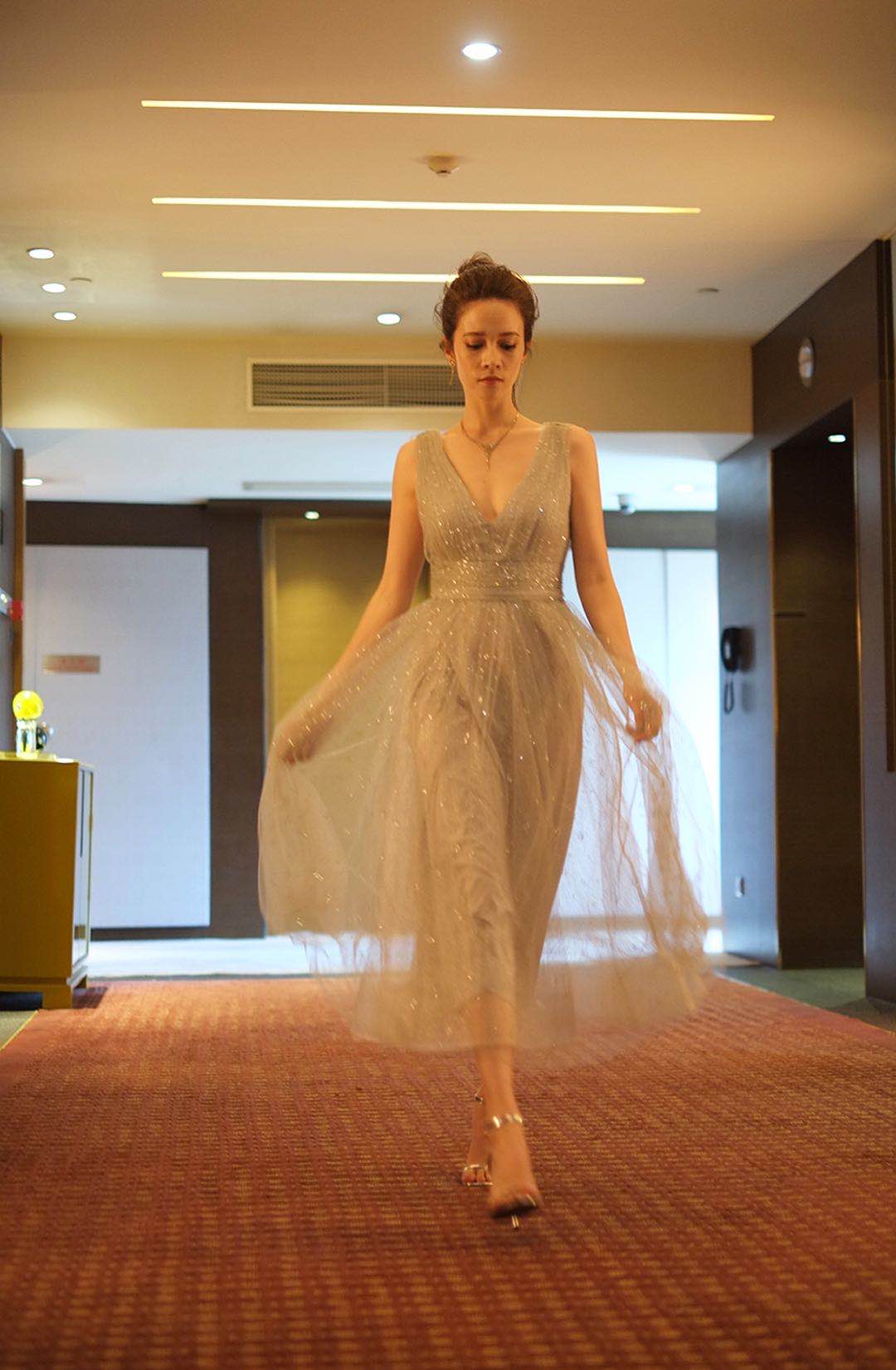  p>徐嘉雯(augusta xu-holland),1991年4月17日出生于新西兰·奥克兰