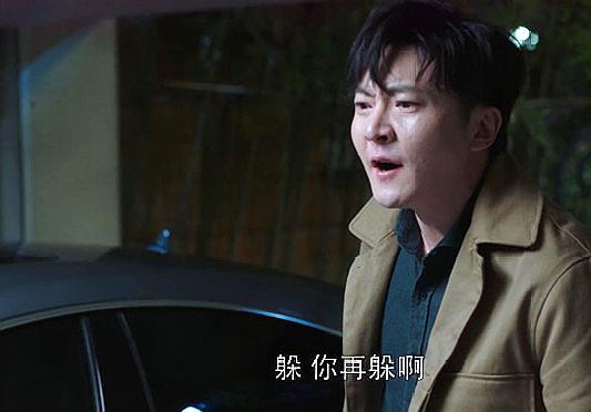 郭京飞原来是鲍蕾妹夫，打人成了“坏叔叔”，侄女都想要关住他？_百科TA说