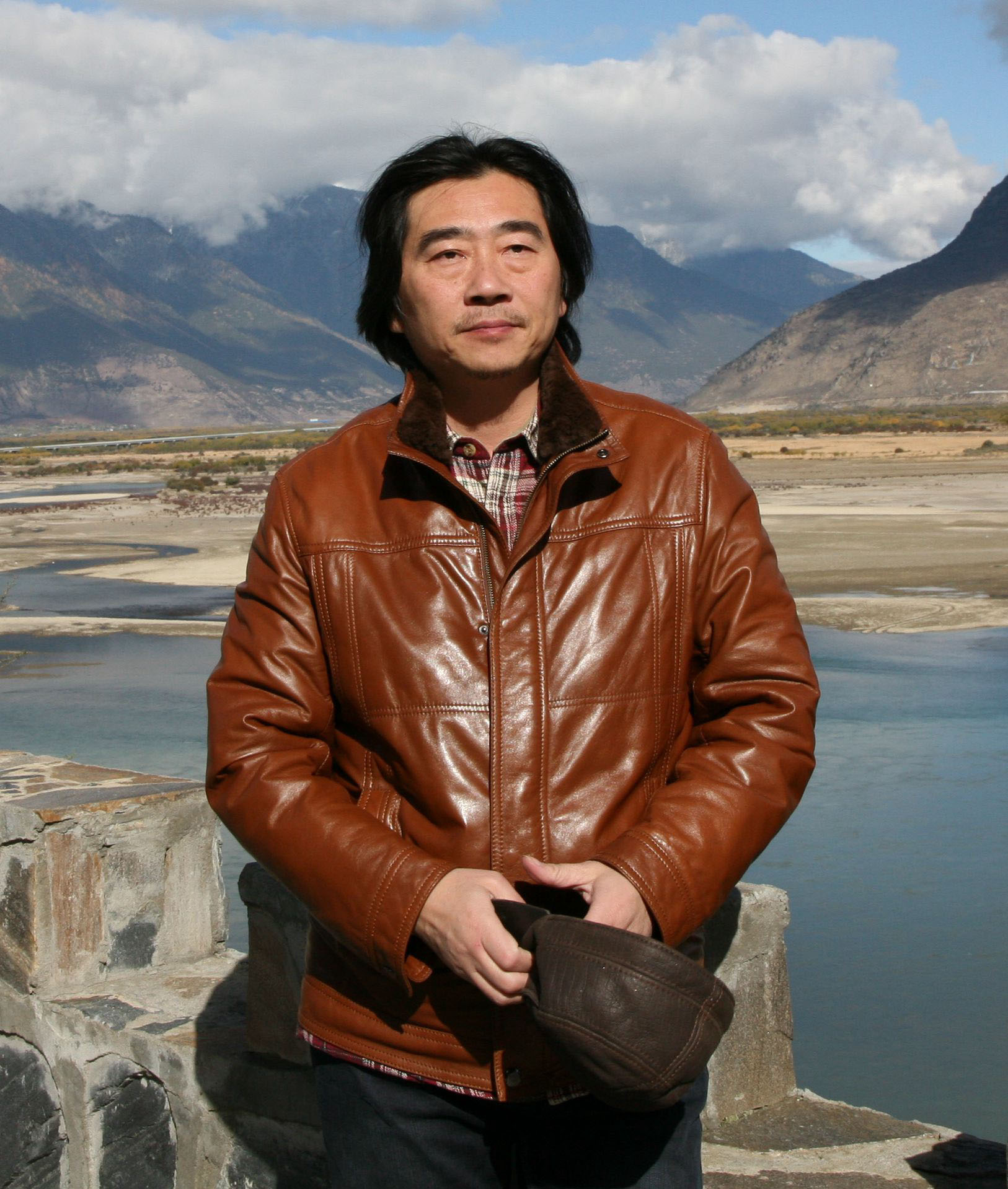 周石峰