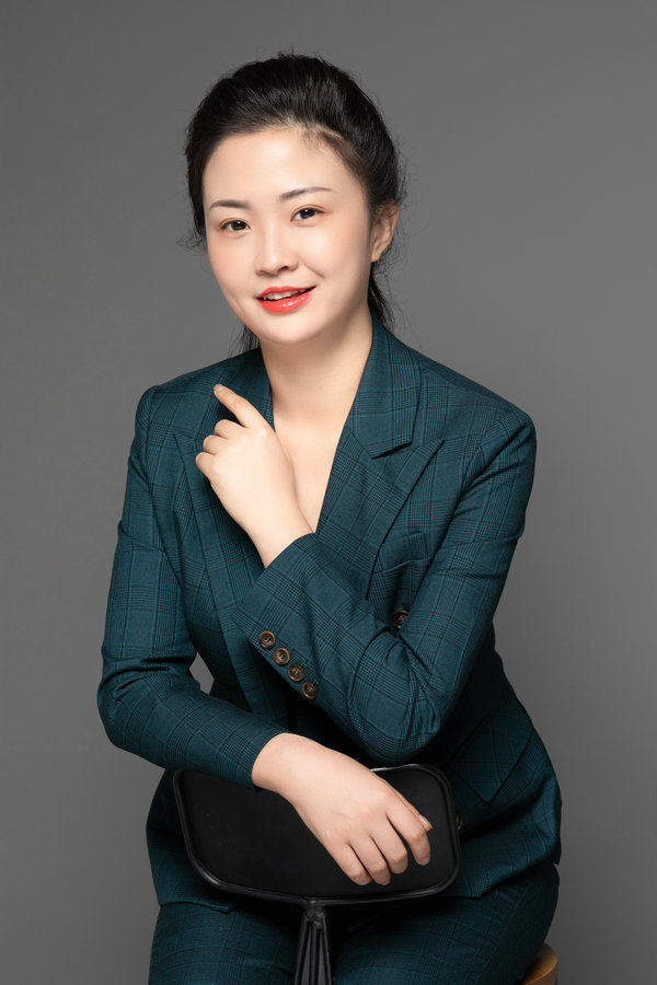  p> span class="ref" data-ctrid="syvzql2ldzbs">张莹,青年教授