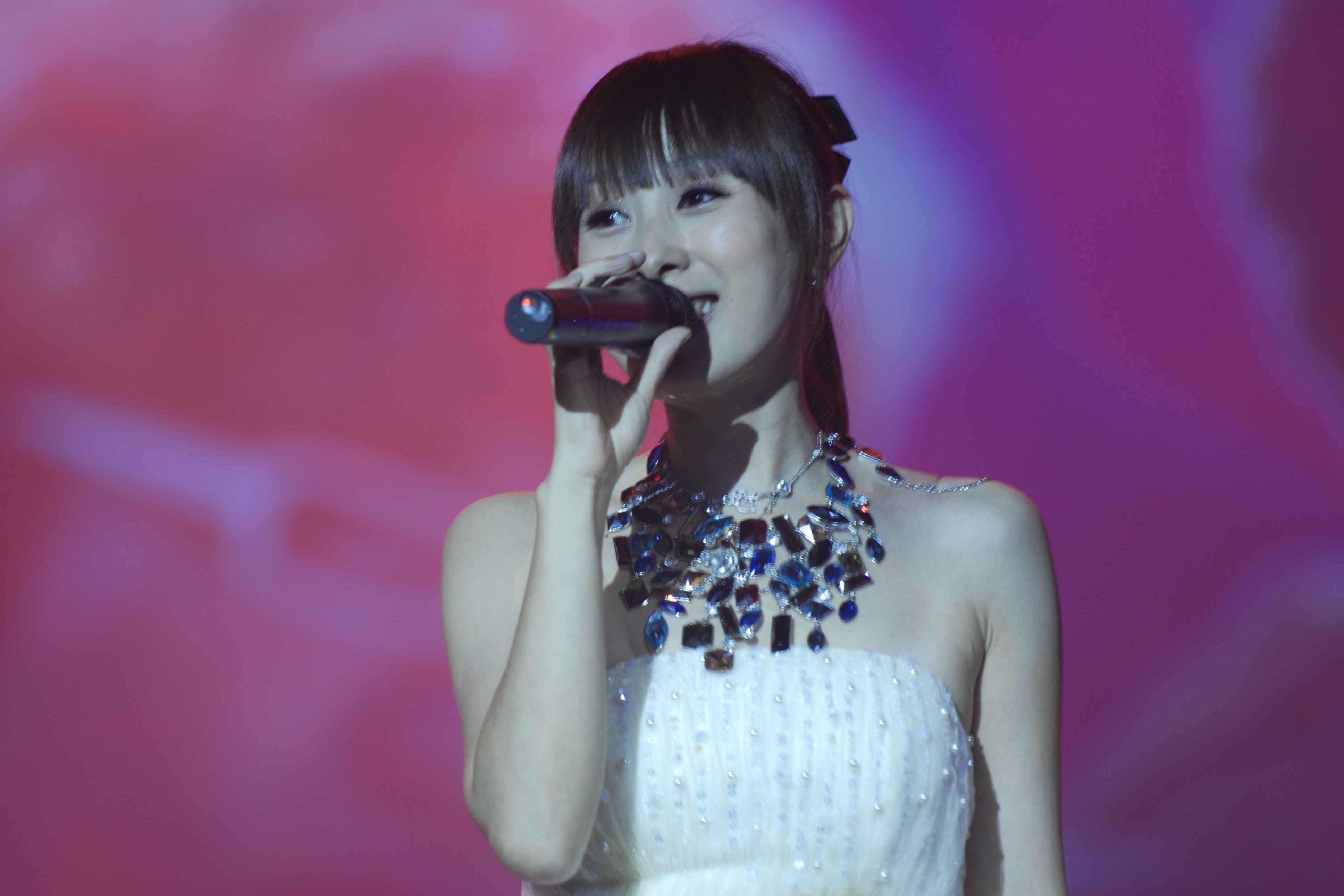 到月末首发的新歌《自由不是理由》王麟将自己的成长心得借音乐之手合