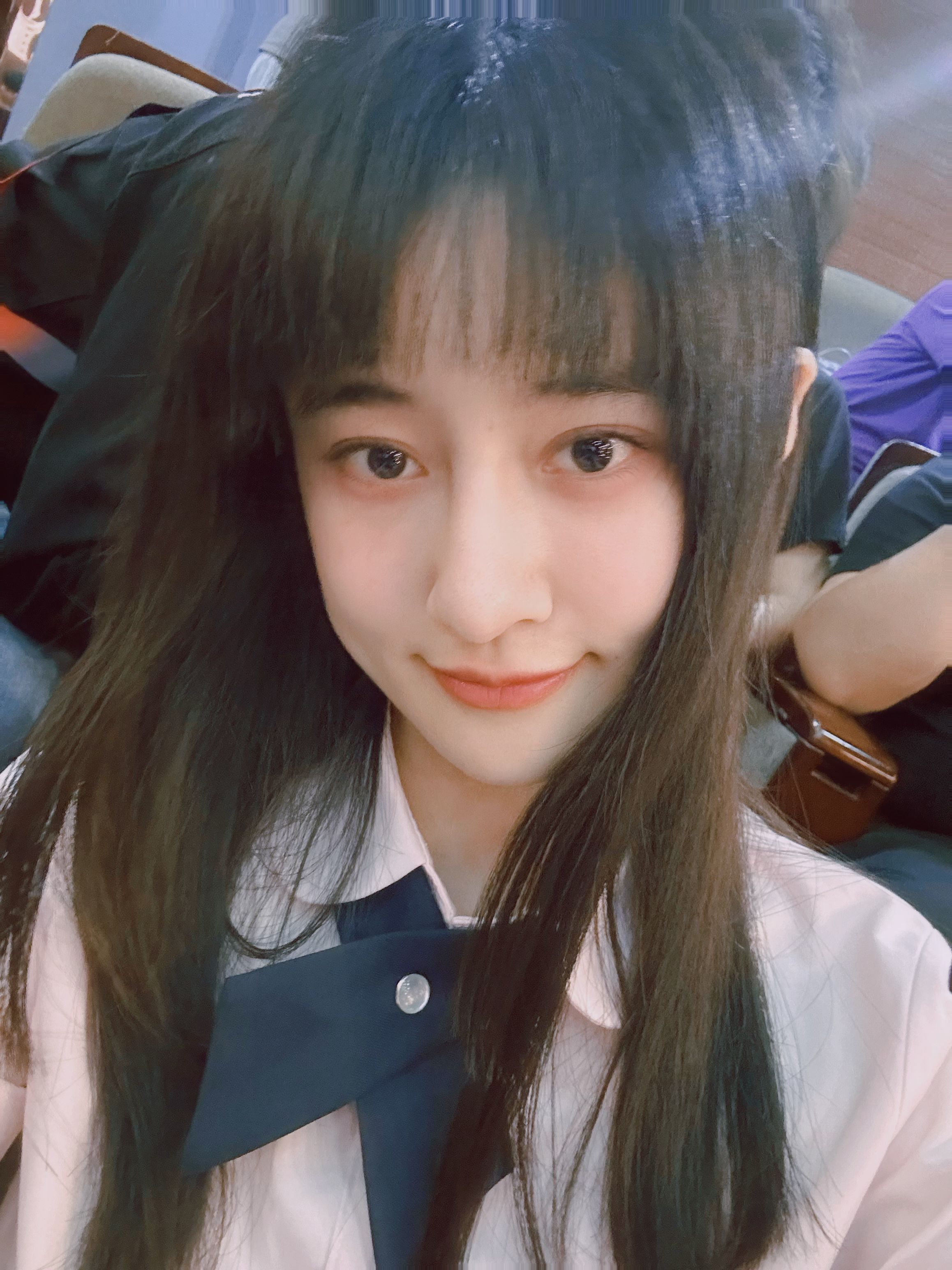  p data-id="gnazldqx86">于凤娇,2006年2月21日出生于辽宁沈阳,中国