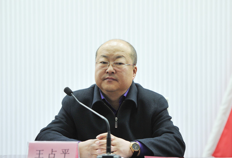  p>王占平,男,中共党员. /p> p>现任河北省承德市双桥区委副书记. /p>