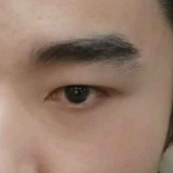  p>平眉俗称一字眉, 是一种眉型.