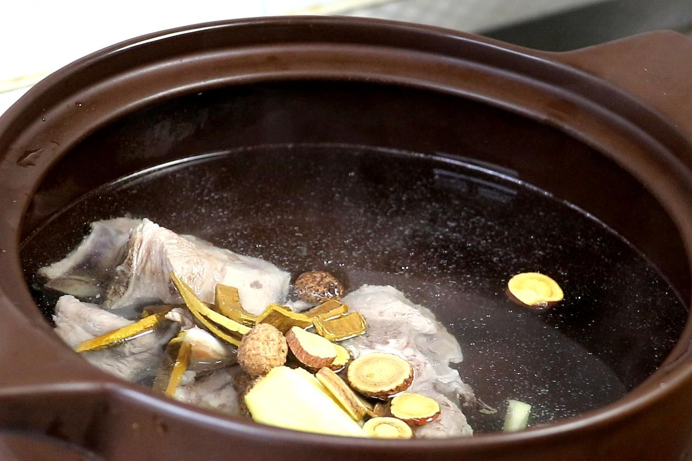 补气行血食疗汤