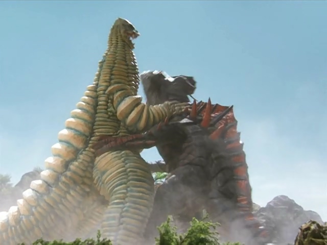 装甲怪兽雷德王