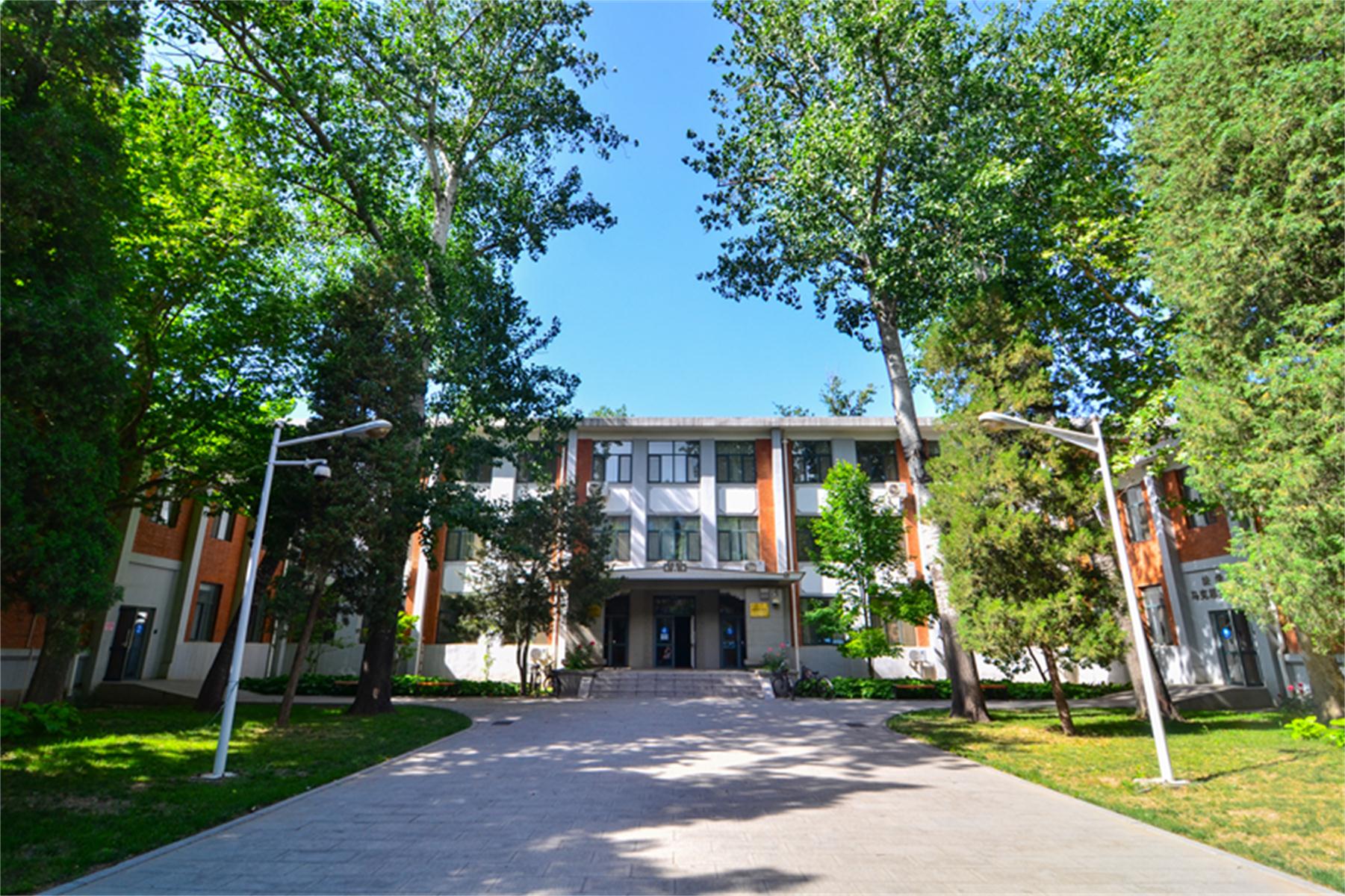 北京工商大学