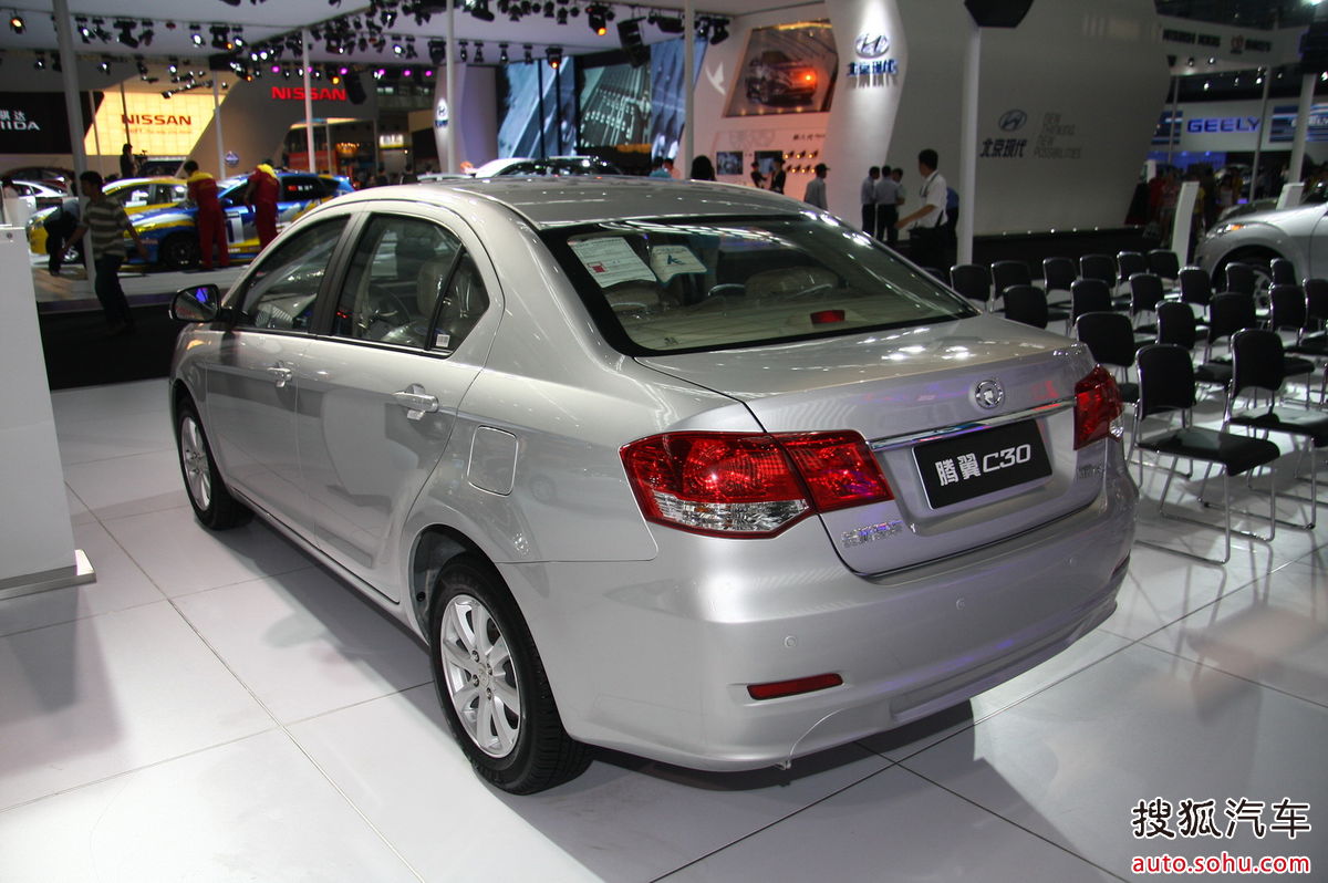  p>长城c30是长城汽车倾力打造,全新开发的一款全球战略车型,从开发到