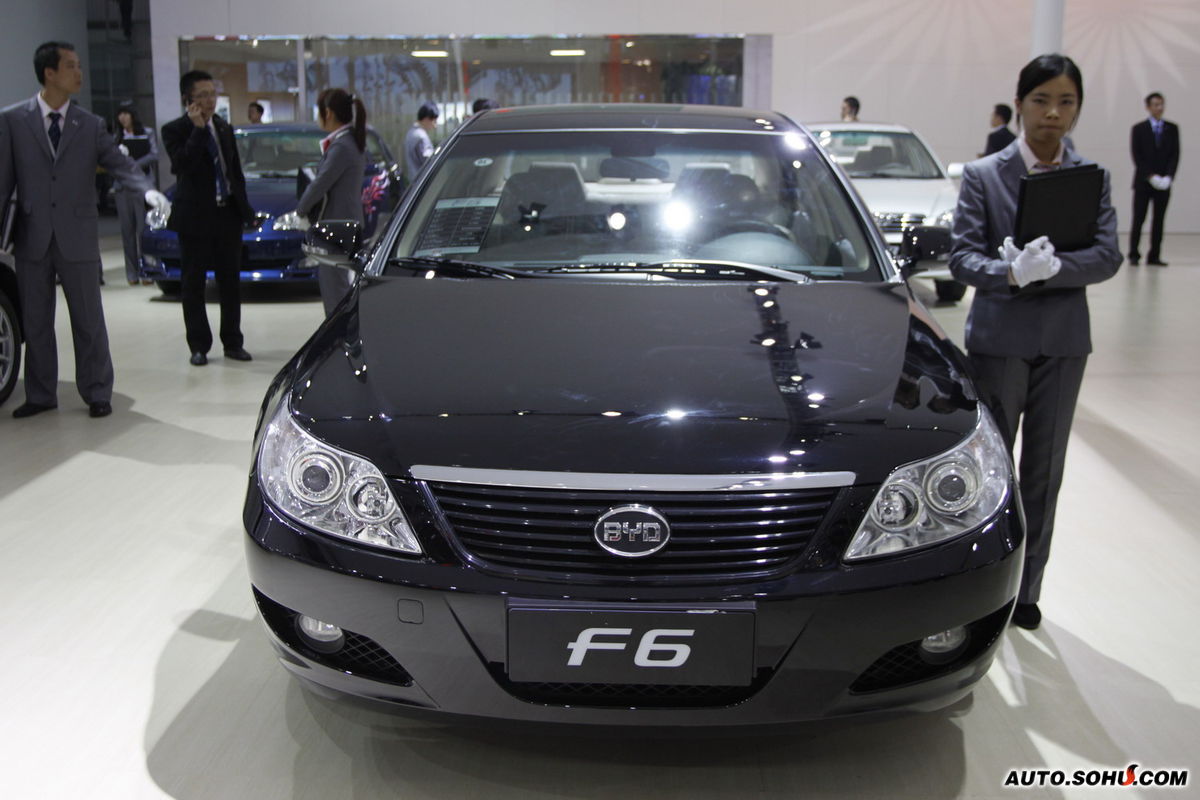 比亚迪f6