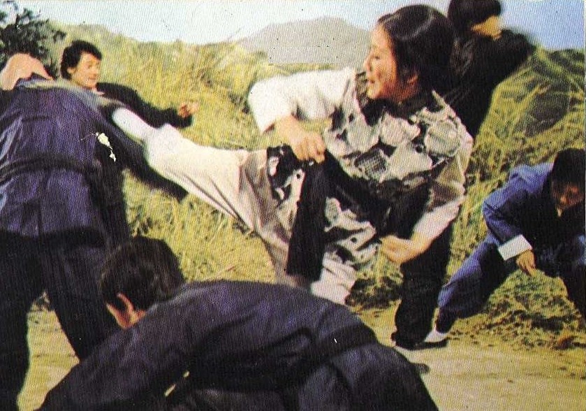  p>《铜头铁臂》是一部台湾功夫动作电影,江彬,焦姣,田鹏主演,1972年