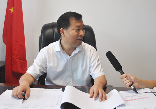 男,汉族,中共党员,1966年10月生,在职大专,曾任巴州区交通局党委书记