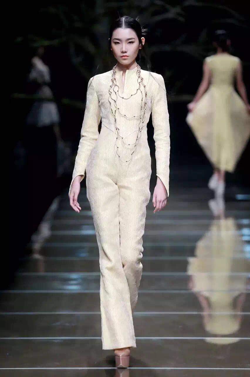  p>杨子萱,女,模特.