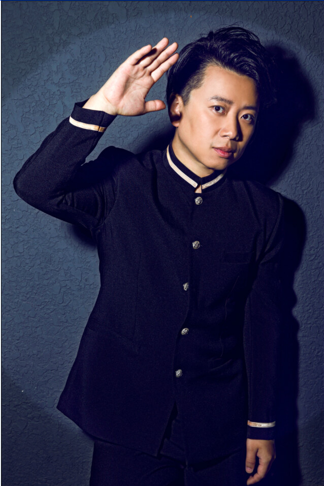 >花儿乐队 /a>成员鼓手 a target="_blank" href="/item/王文博/5976"