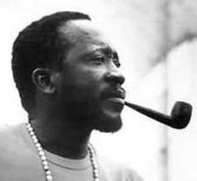  p>乌斯曼·塞姆班(ousmane sembene),生于1923年,塞内加尔作家和电影