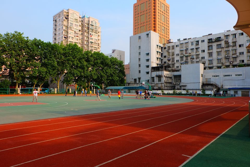 3 senior school),简称"南京三中",是一所具有百年悠久办学历史的 a