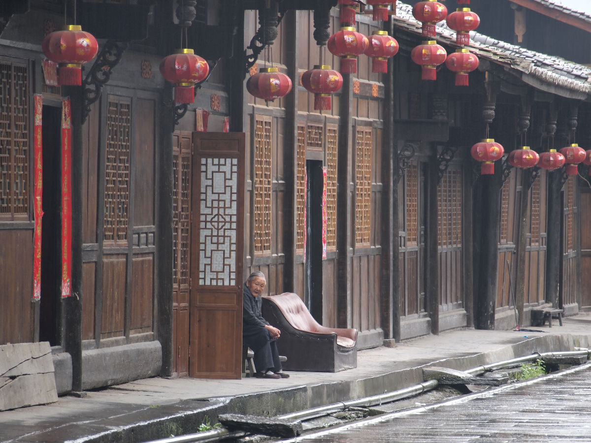 小河镇,隶属于四川省阿坝藏族羌族自治州松潘县,地处<a target="