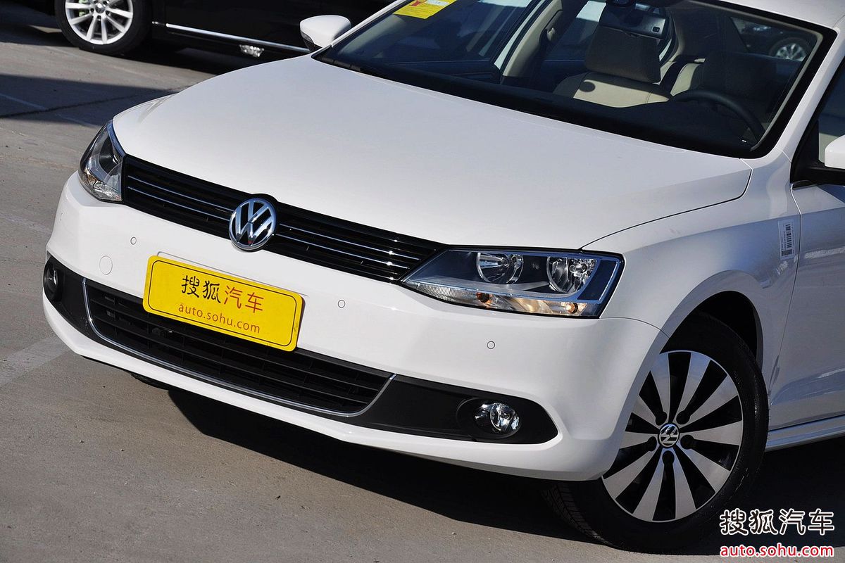 class="ref" data-ctrid="tewuejrqlcfl">速腾是一汽-大众旗下的合资a