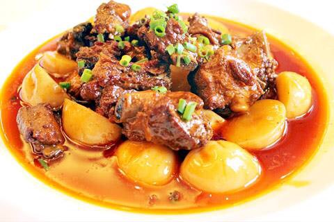 土豆红烧排骨