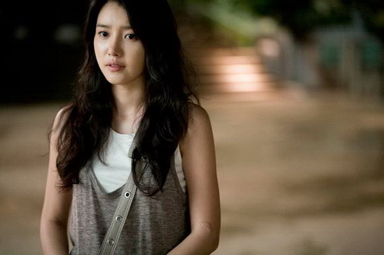  p>李沇熹(lee yeon hee),1988年2月26日出生于韩国,韩国女演员,模特.