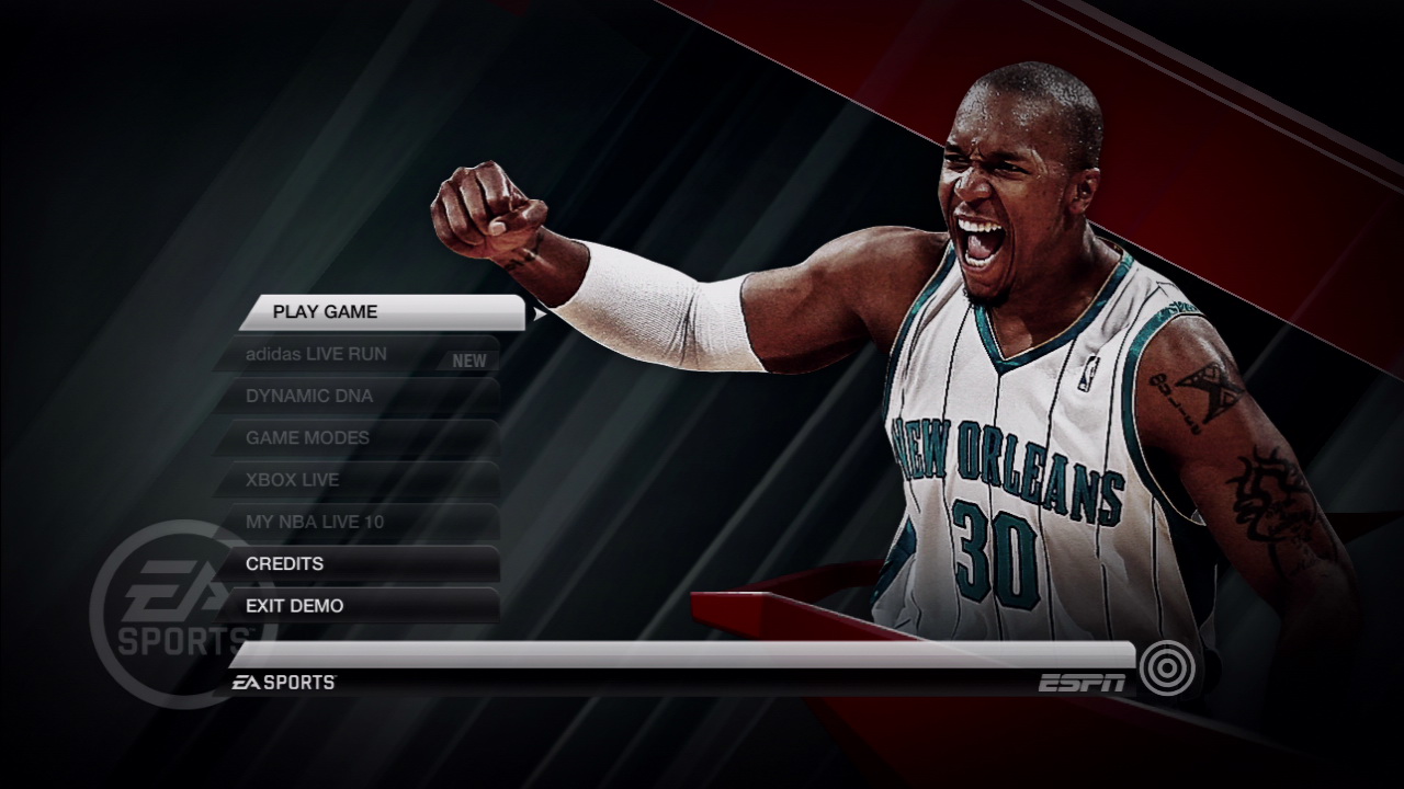 自从1995年ea推出了《nba live 95》后,这款游戏便成为 a target="