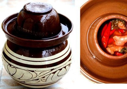 data-id="gnx9k84cqs">老坛泡菜是一道简单的泡菜,主料是有盖的坛子一