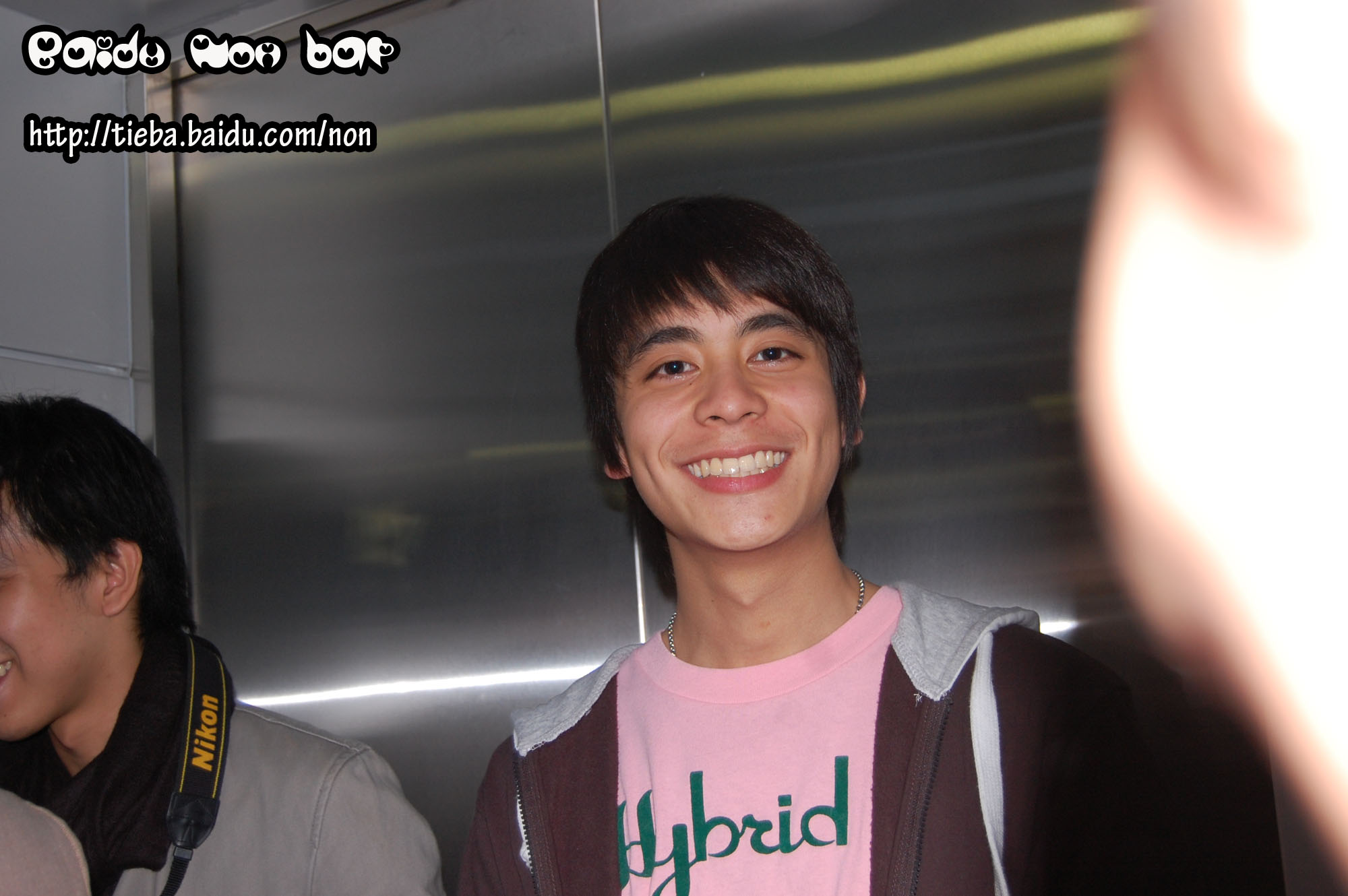  p>non,男,1990年5月13日出生, a target="_blank" href="/item/泰国