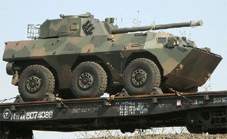 pll-05自行迫榴炮