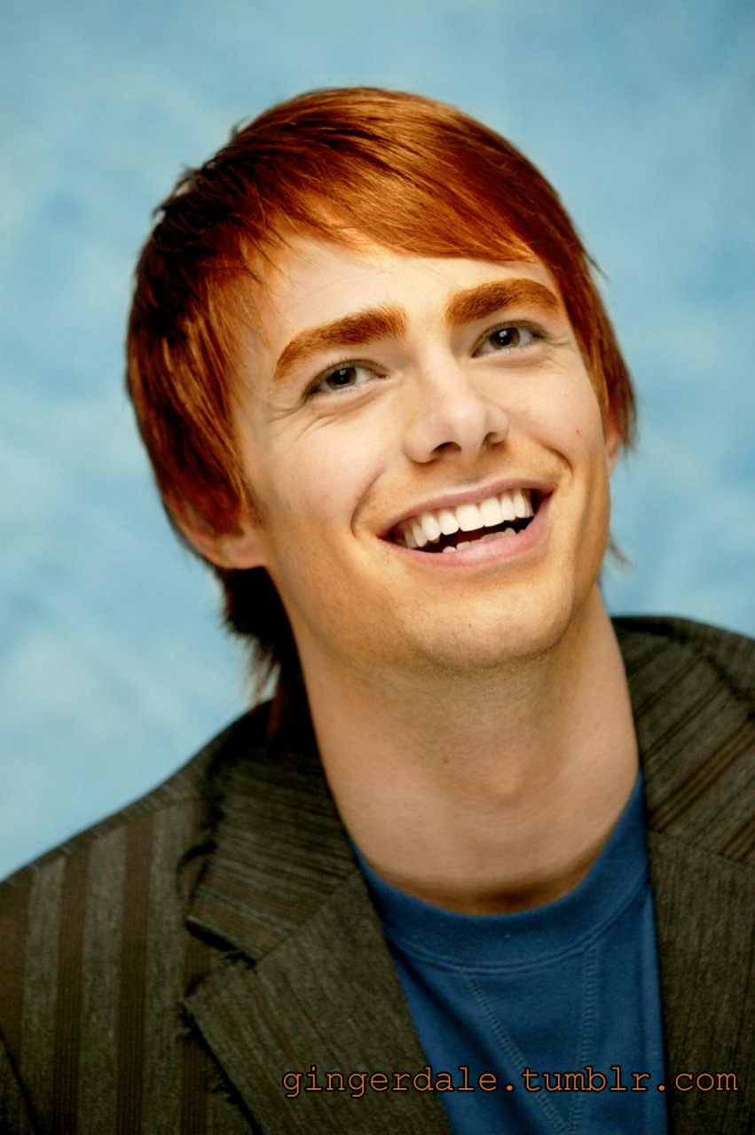  p>乔纳森·本内特 i>(jonathan bennett) /i>,1981年6月10日在美国