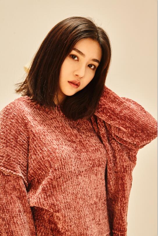 "gnwo12sj9z">孙子钧,1991年9月21日出生于天津市,中国内地女影视演员