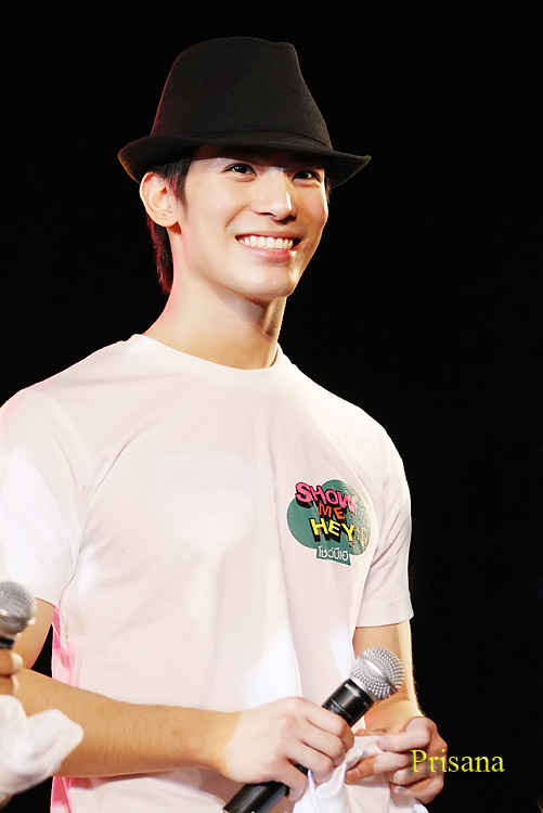  p>颂恩·宋帕山(son),1988年11月12日出生于泰国曼谷,泰国男演员